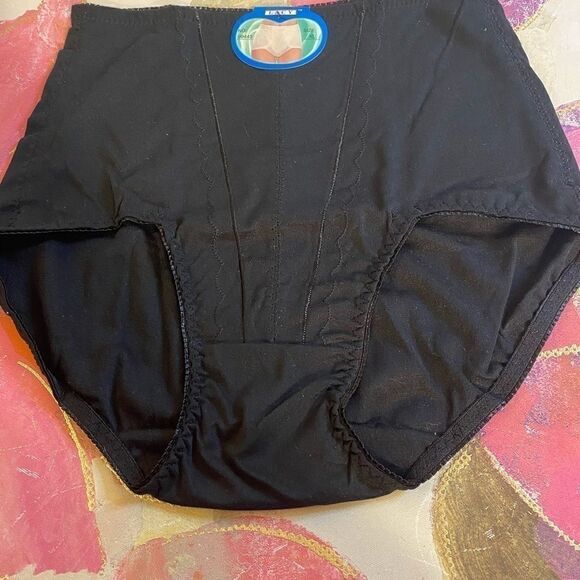 Lacy embroidery Tommy Control underwearXL - Picture 10 of 11